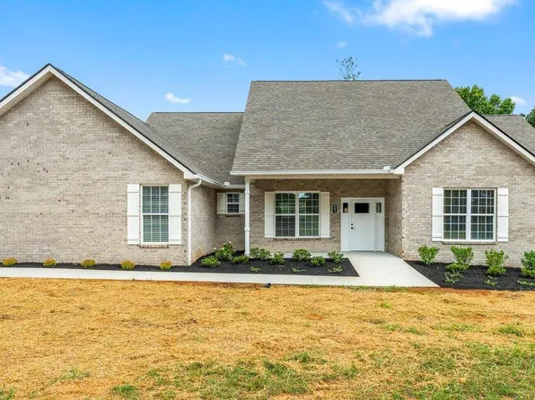 403 Peterson Ln, Maryville, TN 37803