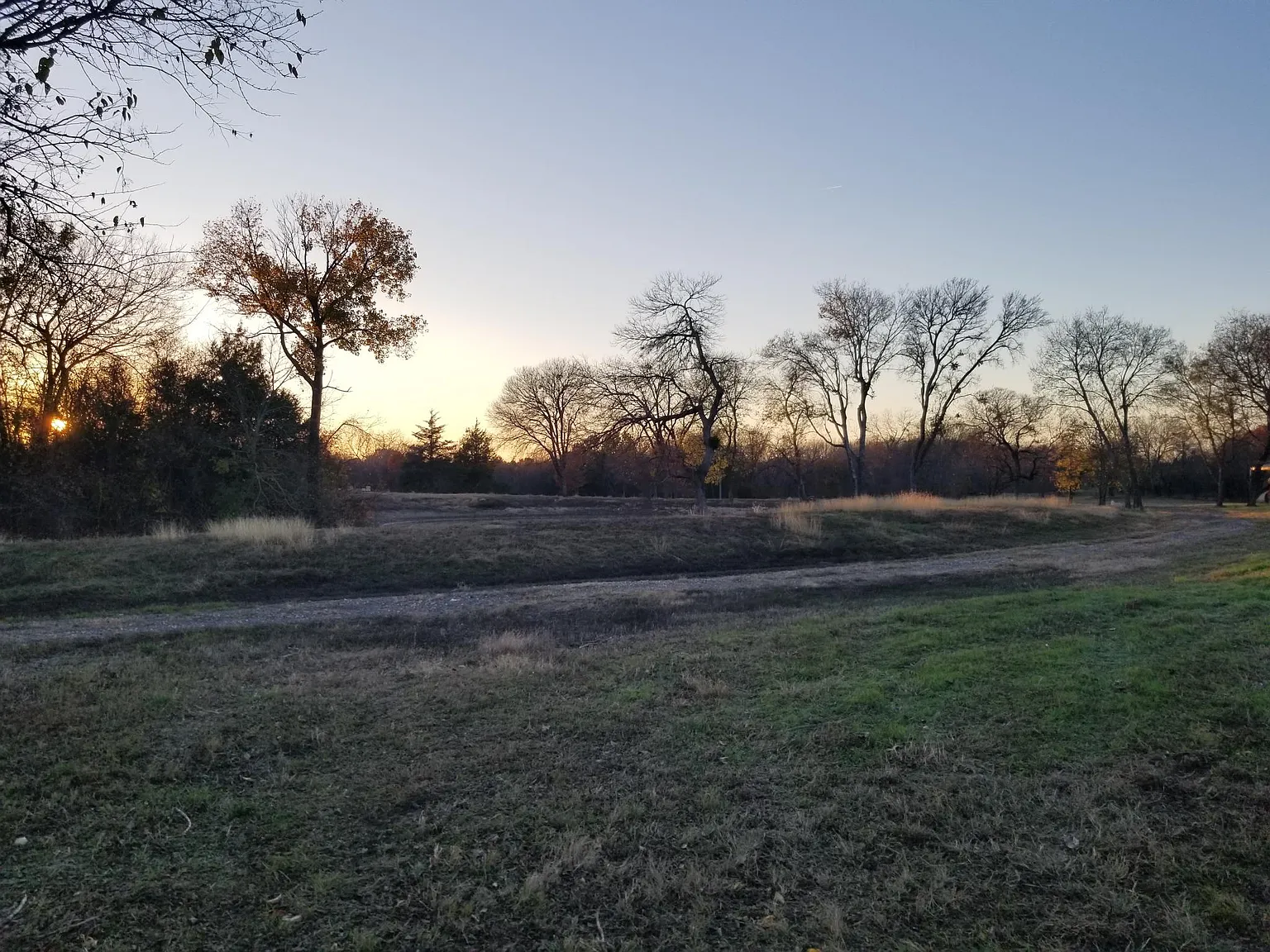 2 bed, 840 sqft, $1,275 — Photo 3