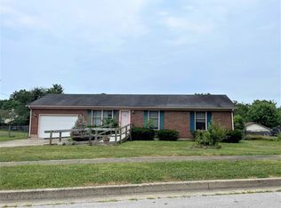 302 Windham Hill Ct, Paris, KY 40361