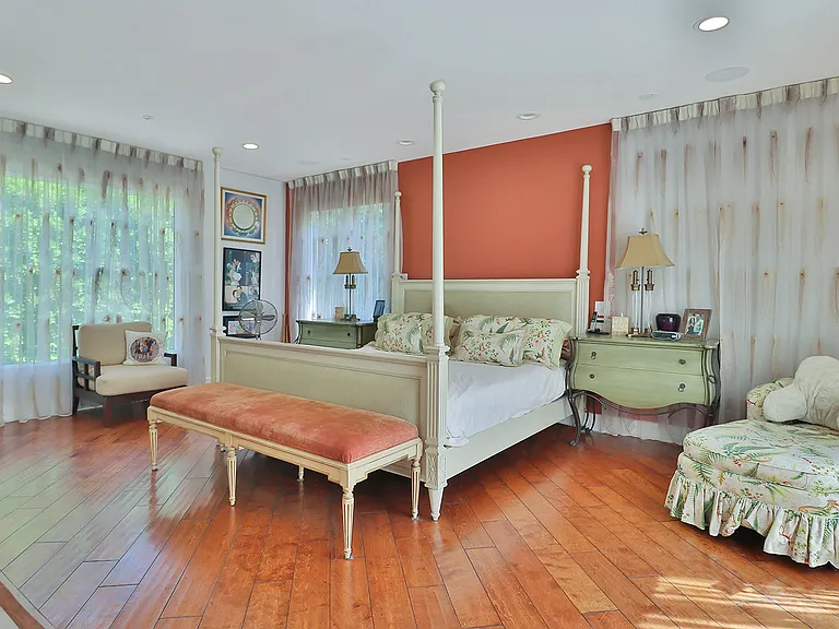 5427 Encino Ave — Photo 17