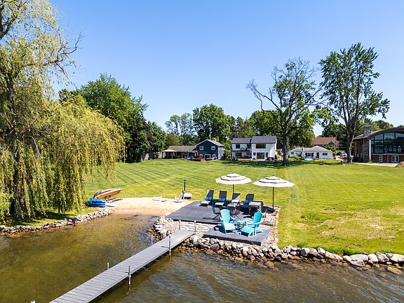 3rd image of 7611 S Indian Lake Dr