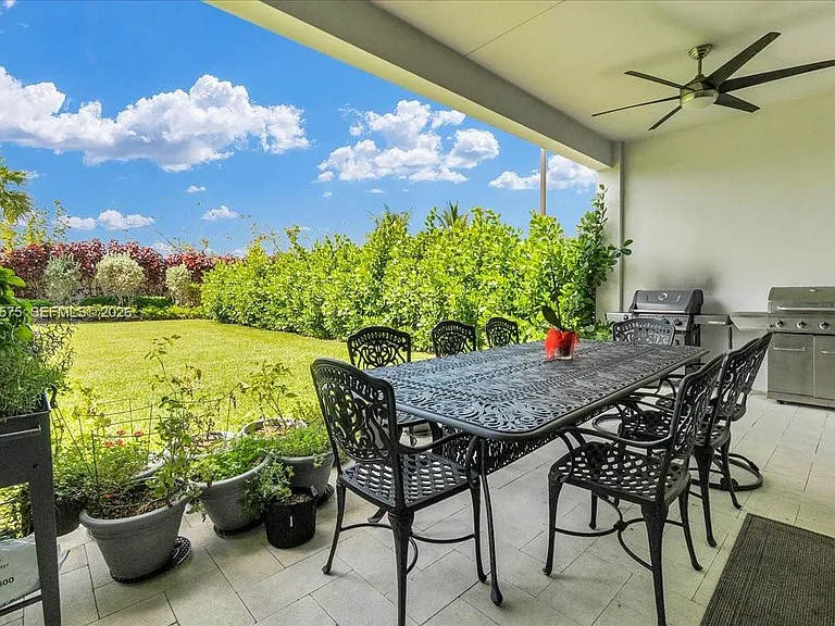 17628 Sparkling River Rd — Photo 42