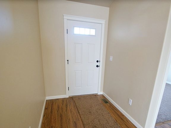 2nd image of 777 Wirsching Ave W