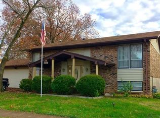 4414 Tarlton Dr, Saint Louis, MO 63128