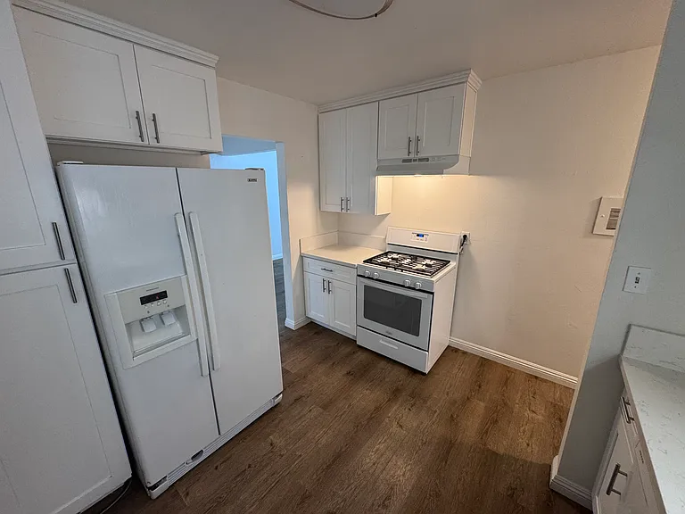 563 Emory St #563 — Photo 19