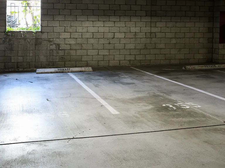 3 garage parking spaces
