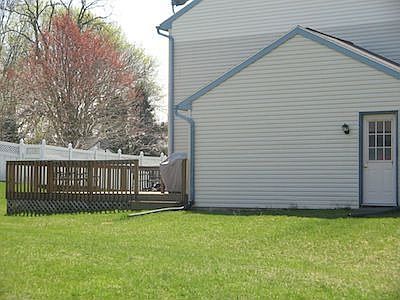 2nd image of 167 Foxchase Dr