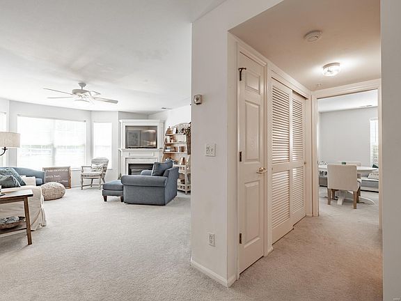 4th image of 1233 Woodland Point Dr APT D