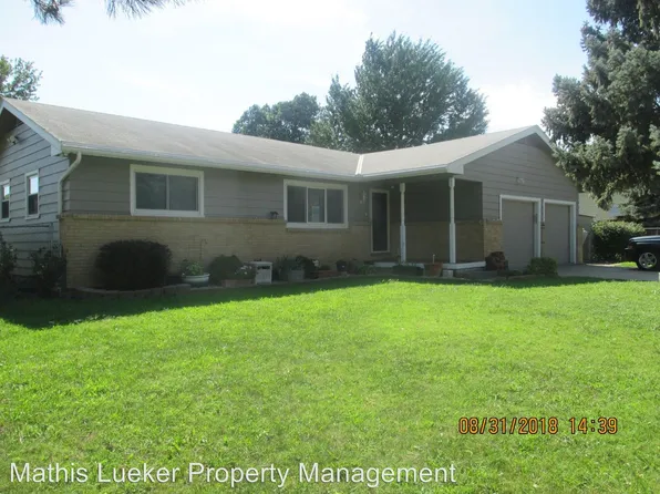 1301 W 14th St, Junction City, KS 66441