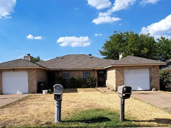 3422 Meadowmoor St, Fort Worth, TX 76133