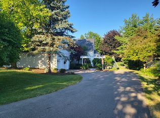 255 Tinkers Trl, Aurora, OH 44202