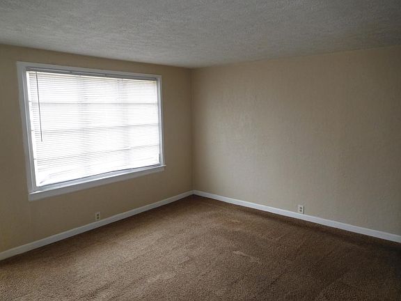 4th image of 1509 Lagoon Ct