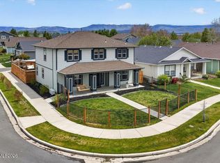 1347 Scarlet Oak Dr, Gardnerville, NV 89410