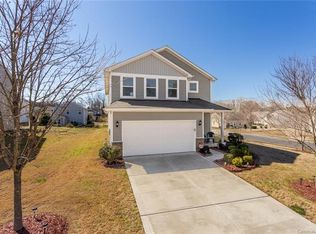 9041 Gray Willow Rd, Charlotte, NC 28227