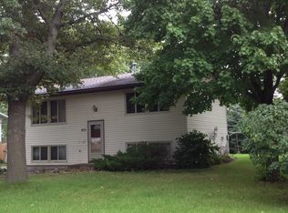 402 6th Ave NE, Kasson, MN 55944