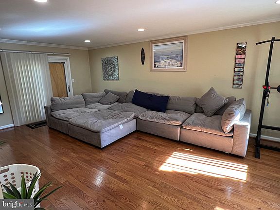 2nd image of 9204 Beth Ave