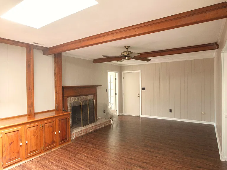 1137 Chatmoss Dr — Photo 4