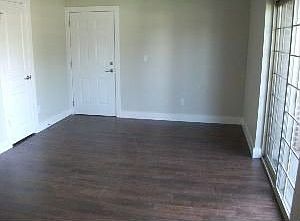 3rd image of 170 Belmont Ave APT 3