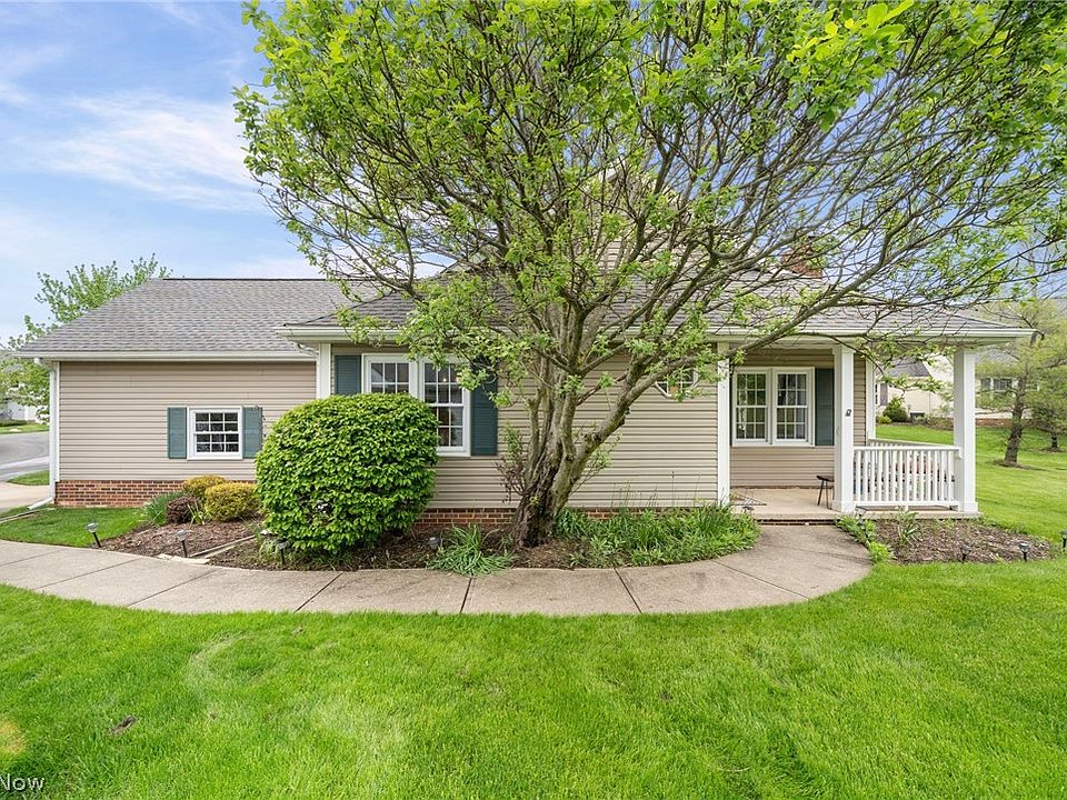 1st image of 1840 Hickory Ln #27