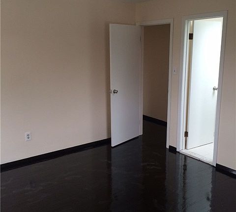 5th image of 86B Liberty Ave