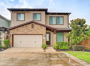8802 Narrow Leaf St, Houston, TX 77080