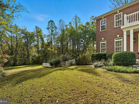 3rd image of 17201 Heather Dawn Ln