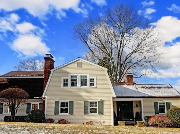 7 Silvermine Woods #7, Wilton, CT 06897