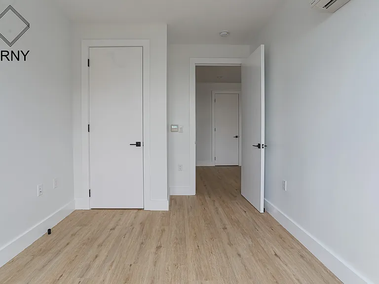 2510 Bedford Ave #4J — Photo 5