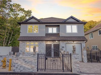 74 Harris Ln, Staten Island, NY, 10309