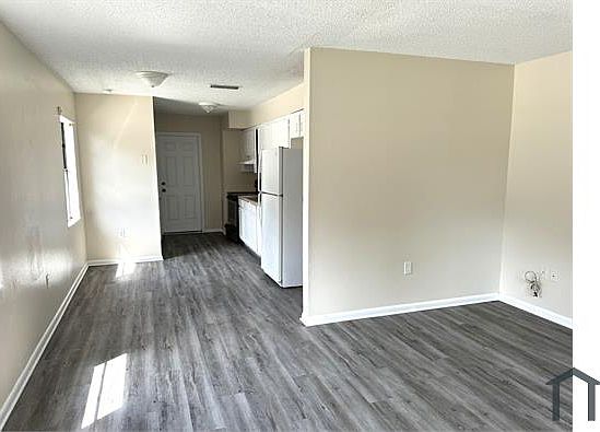 1st image of 919 N Iowa Ave APT 1