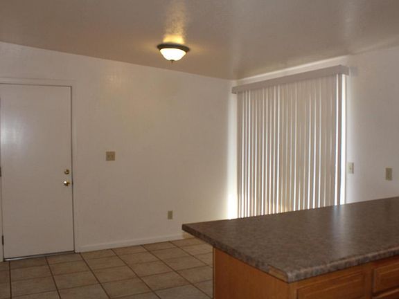 5th image of 4958 N Plane Ave