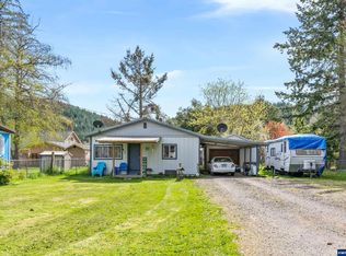 2413 Jefferson St, Sweet Home, OR 97386