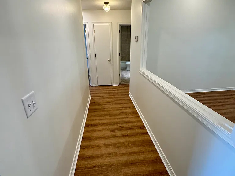 1484 E Cortland St — Photo 6