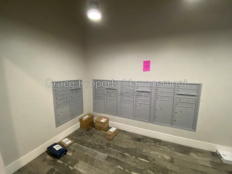 431 E Bayaud Ave #301 — Photo 16
