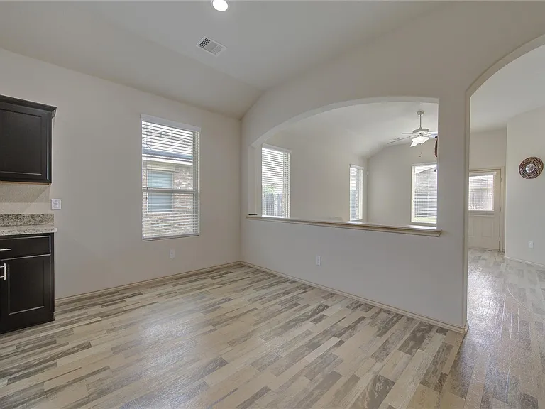 5206 Rosehill Ridge Ct — Photo 18