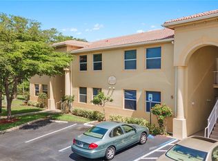 4133 Bellasol Cir APT 322, Fort Myers, FL 33916