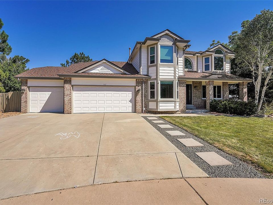 1st image of 907 E Karval Place