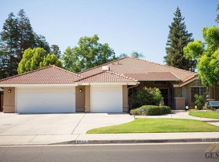 9004 Bridlewood Ln, Bakersfield, CA 93311