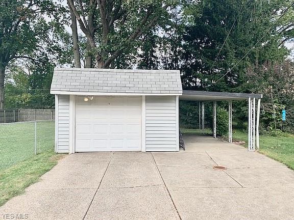 2nd image of 5208 Krueger Ave