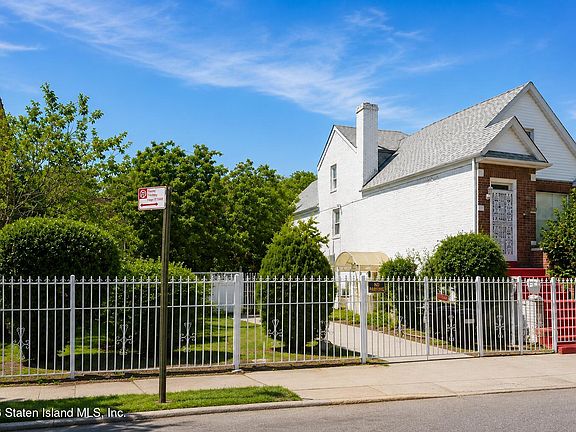 2nd image of 732 E 93rd St