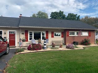 365 Lynn Ave, Landisville, PA