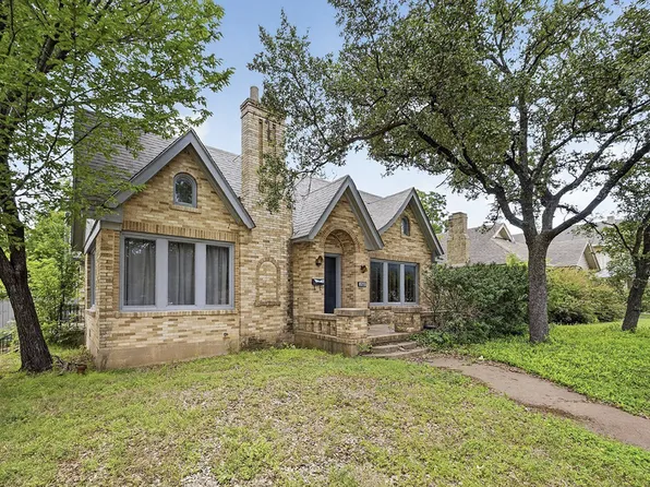 2601 S University Dr, Fort Worth, TX 76109