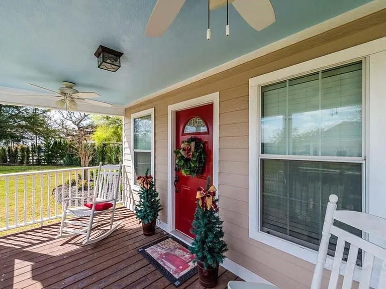 9500 Mayfield Ave #C — Photo 1