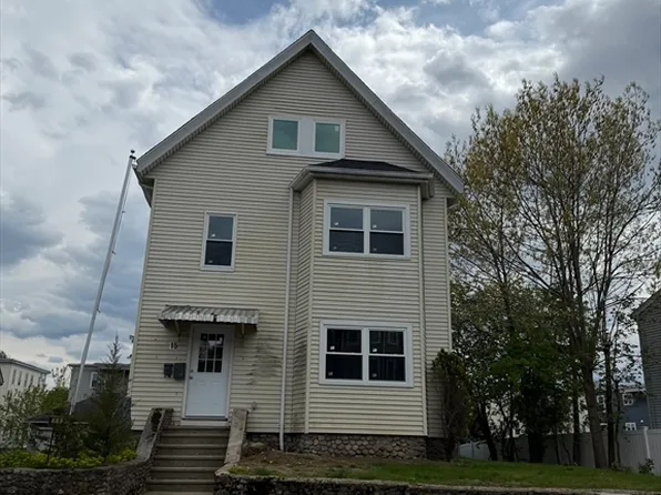 15 Faxon St, Brockton, MA 02302