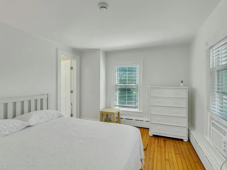 74 Union Ave — Photo 55
