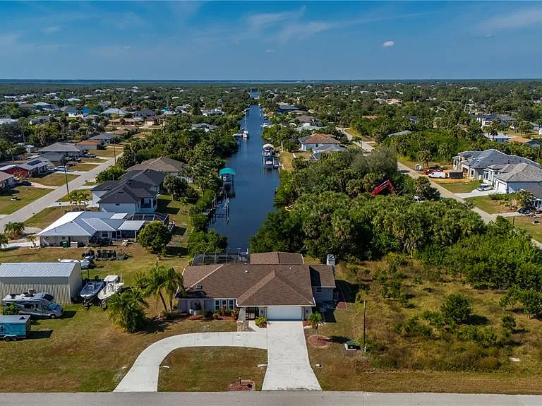 5087 Silver Bell Dr — Photo 37
