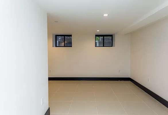 Rented by Nooklyn NYC LLC | media 39