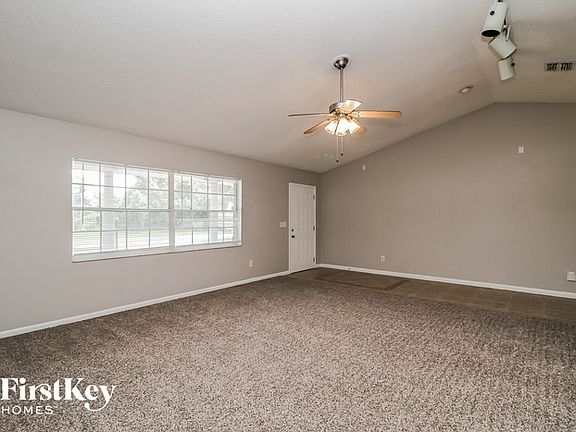 3rd image of 2218 E Fairbanks Dr