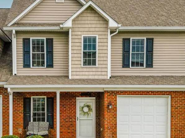 111 Marina Cv, Clarksville, VA 23927