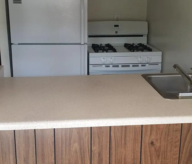 317 Palomas Dr NE — Photo 8
